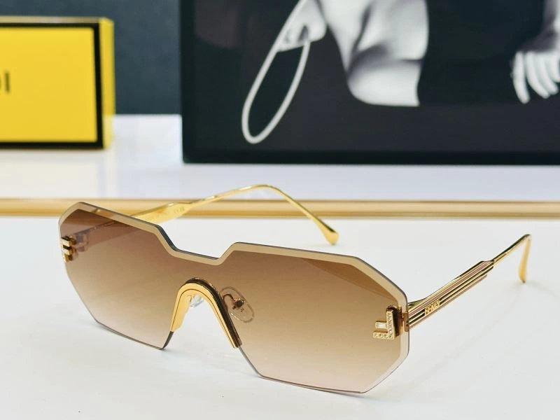 RelaxedFit Fendi Sunglasses 279192