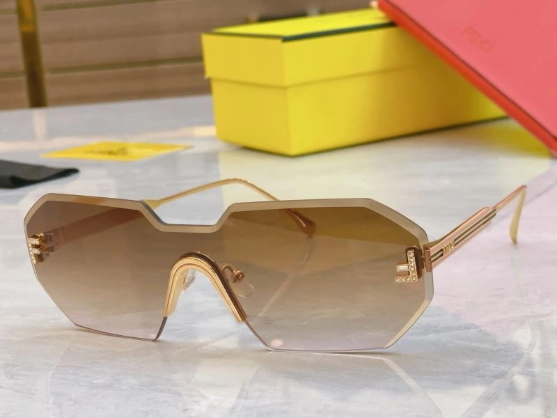 Trendsetting Fendi Sunglasses 279193