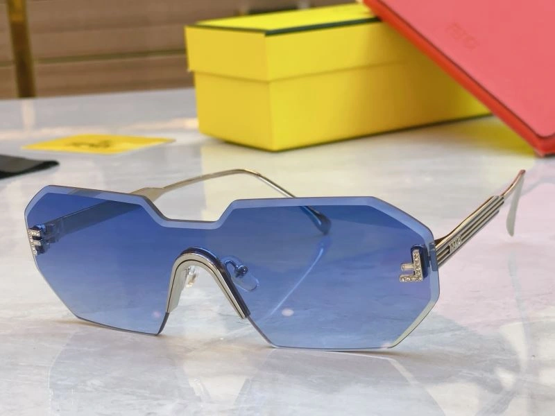 Trendsetting Fendi Sunglasses 279193