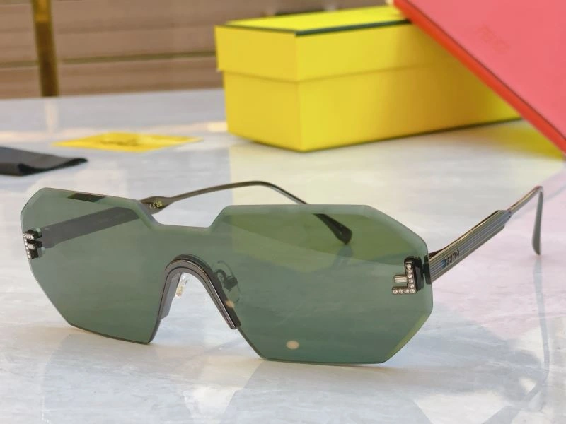 Trendsetting Fendi Sunglasses 279193