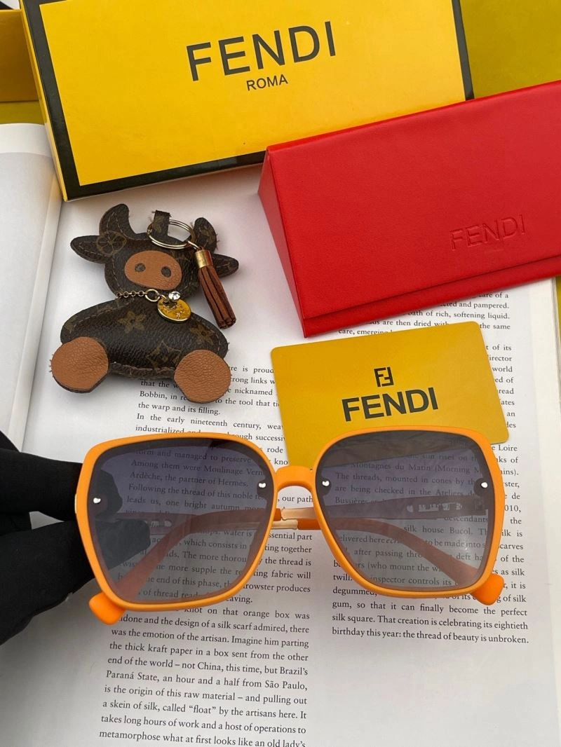 Classic Fendi Sunglasses 279278