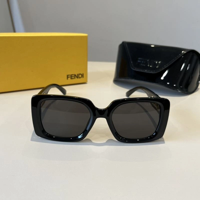 SmartChoice Fendi Sunglasses 279282