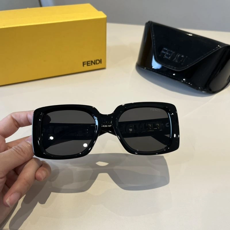 SmartChoice Fendi Sunglasses 279282