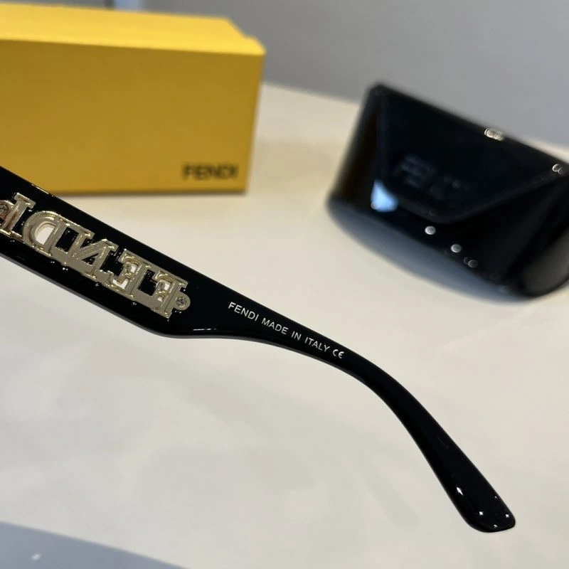 SmartChoice Fendi Sunglasses 279282
