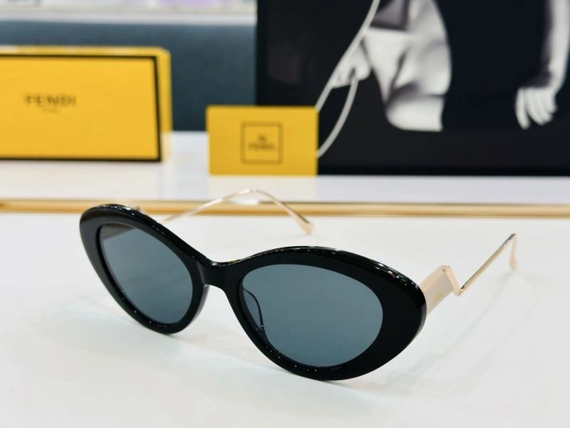 Flexible Fendi Sunglasses 279288