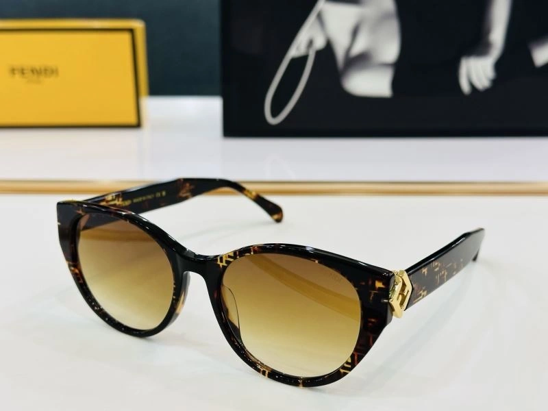 Fendi Sunglasses Functional 279277