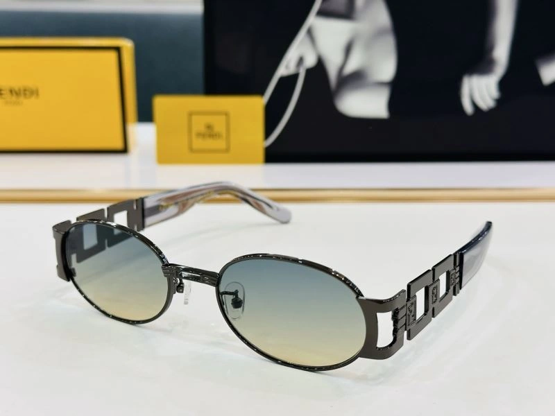 Fendi Sunglasses Effortless 279274