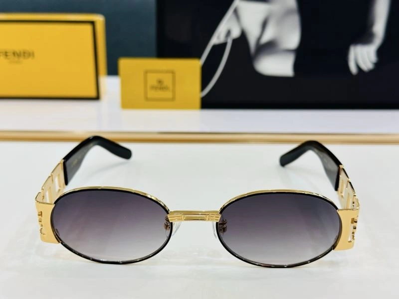 Fendi Sunglasses Effortless 279274