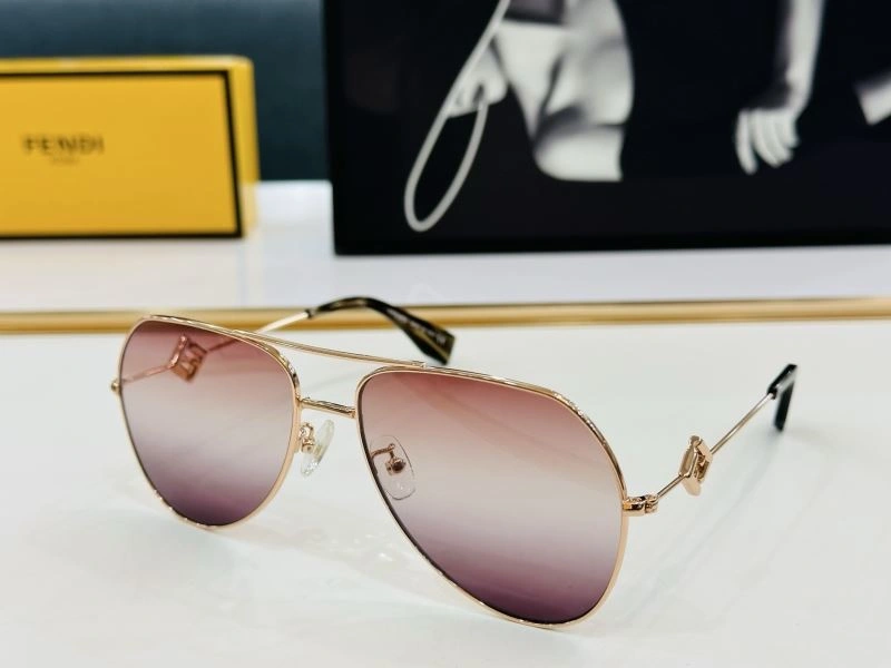 Chic Fendi Sunglasses 279269