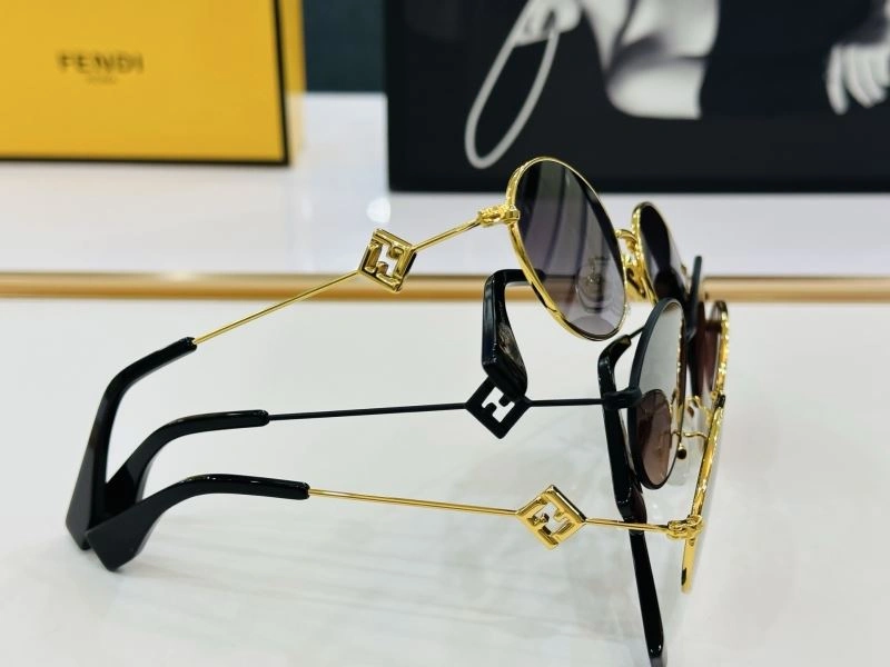 Durable Fendi Sunglasses 279267