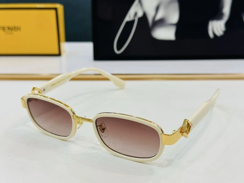 Fashionable Fendi Sunglasses 279249