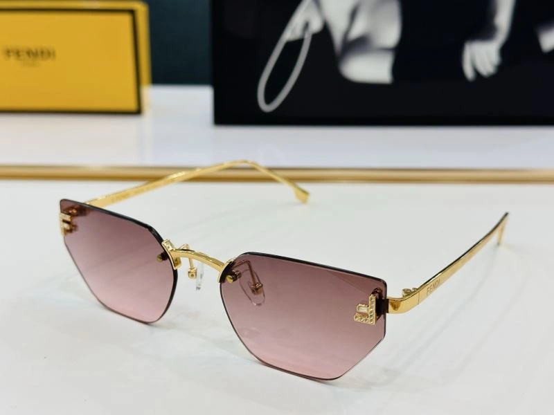 Fendi Sunglasses Trendsetting 279266