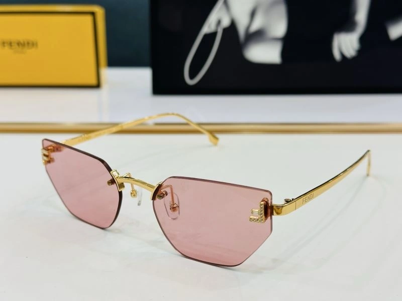 Fendi Sunglasses Trendsetting 279266
