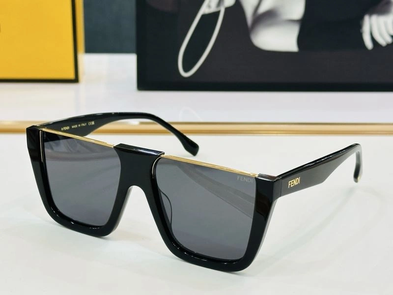 Fendi Sunglasses FashionForward 279247