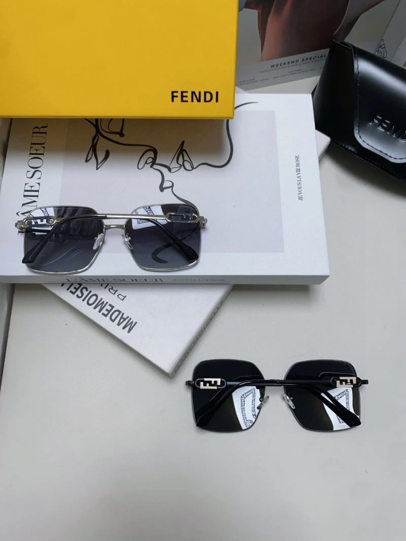 Fendi Sunglasses Unisex 279243