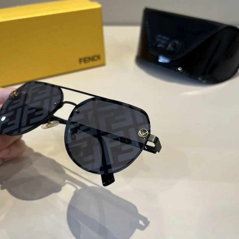 Fendi Sunglasses Attractive 279260