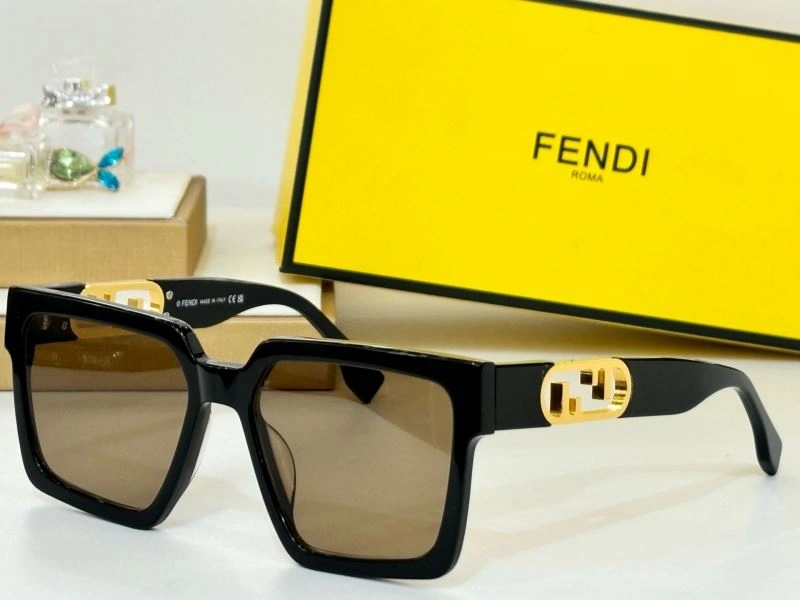 Fendi Sunglasses Vibrant 279353