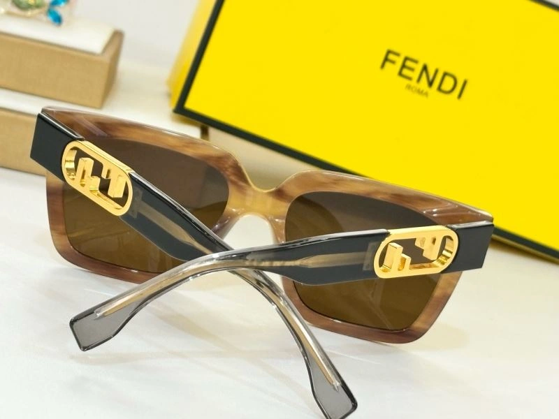 Fendi Sunglasses Vibrant 279353