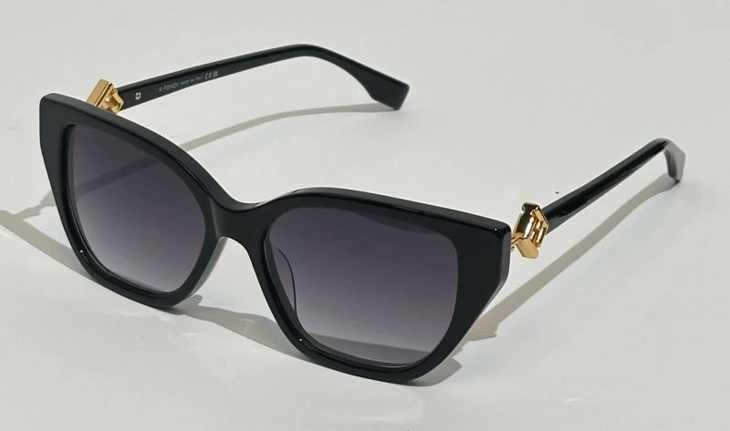 SunProtective Fendi Sunglasses 279334