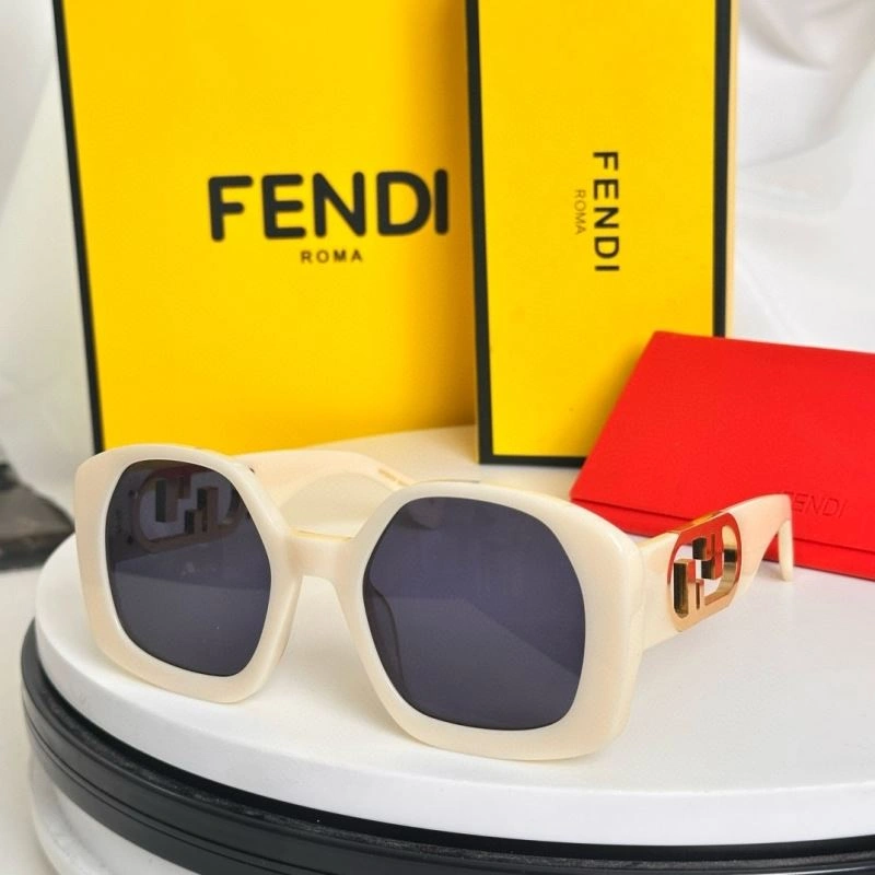 Stretchable Fendi Sunglasses 279324