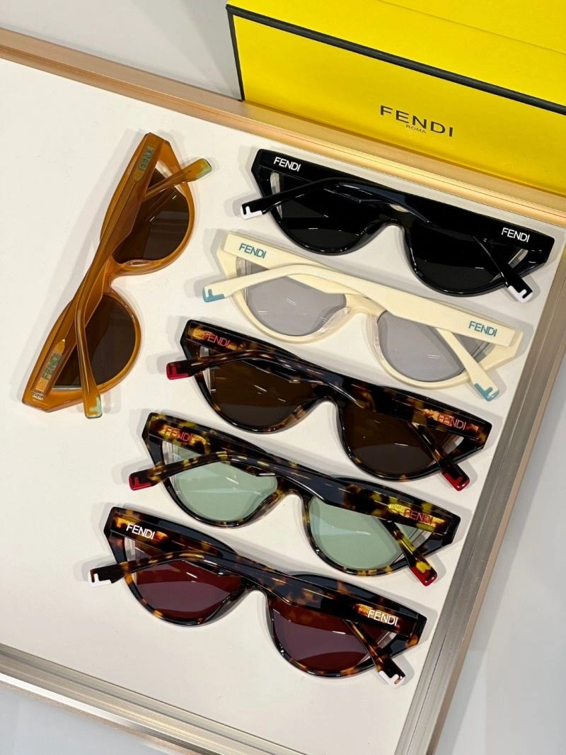 Fendi Sunglasses Soft 279345