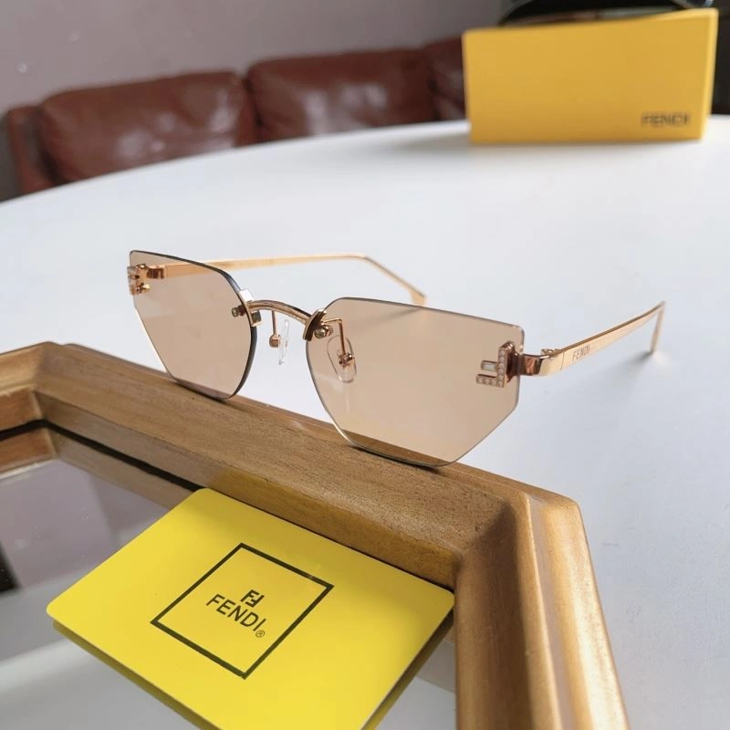 Popular Fendi Sunglasses 279322