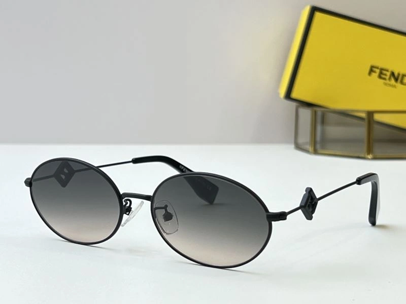 Fendi Sunglasses Resilient 279320
