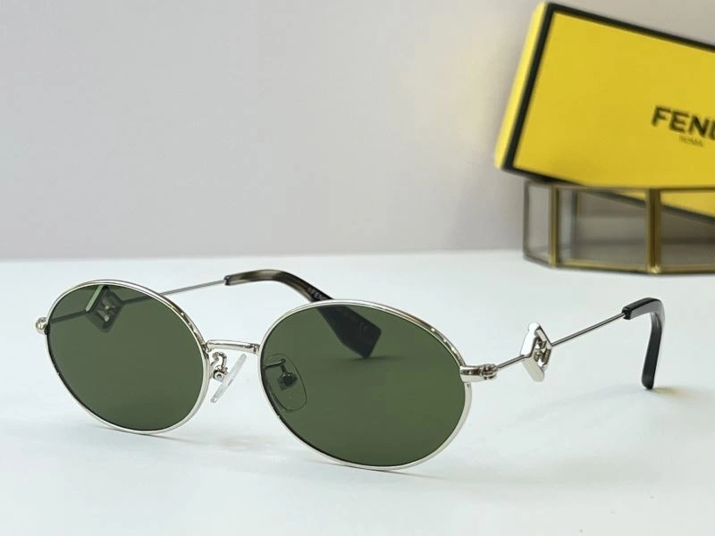 Fendi Sunglasses Resilient 279320