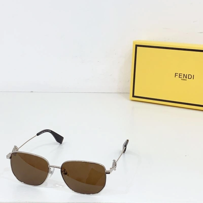 Fendi Sunglasses RelaxedFit 279319