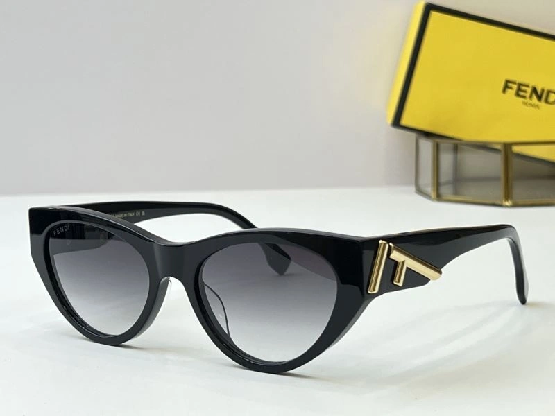 TravelReady Fendi Sunglasses 279314