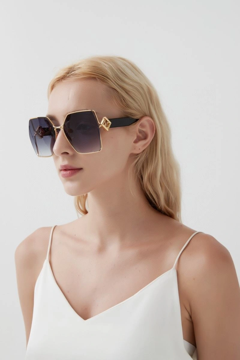 RelaxedFit Fendi Sunglasses 279307