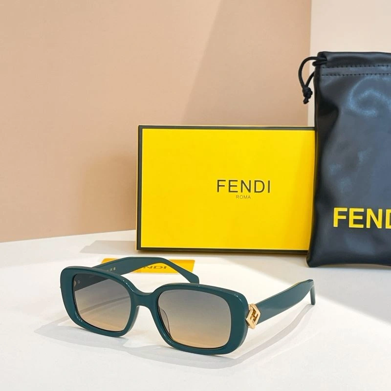 Sporty Fendi Sunglasses 279291