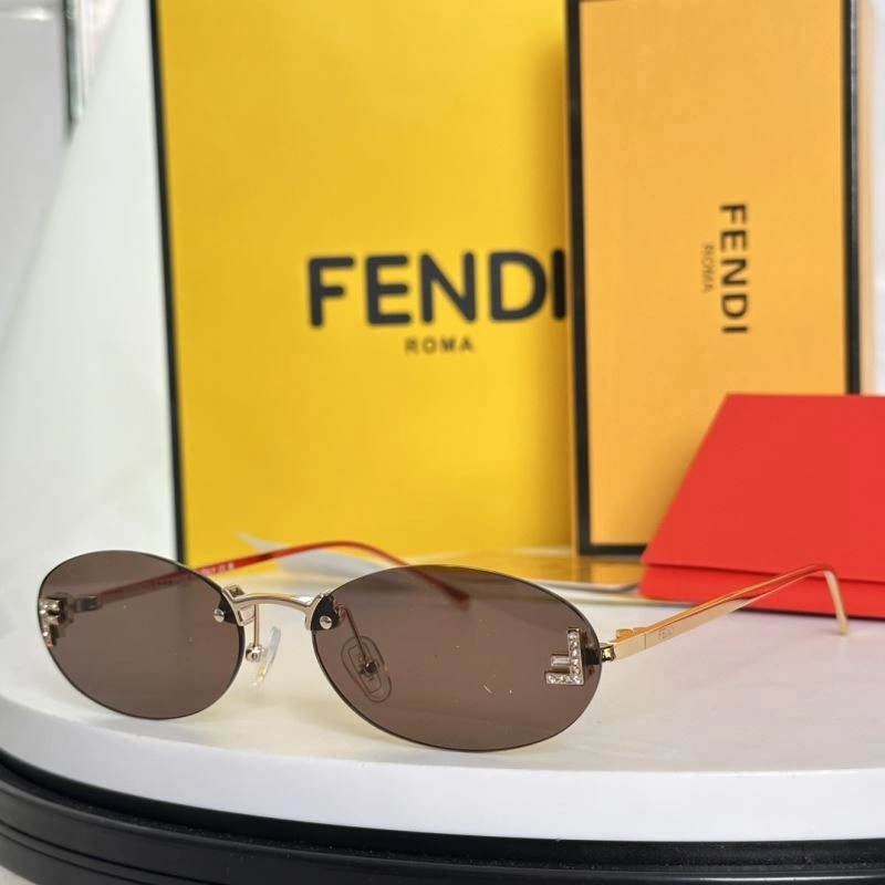 Refined Fendi Sunglasses 279296