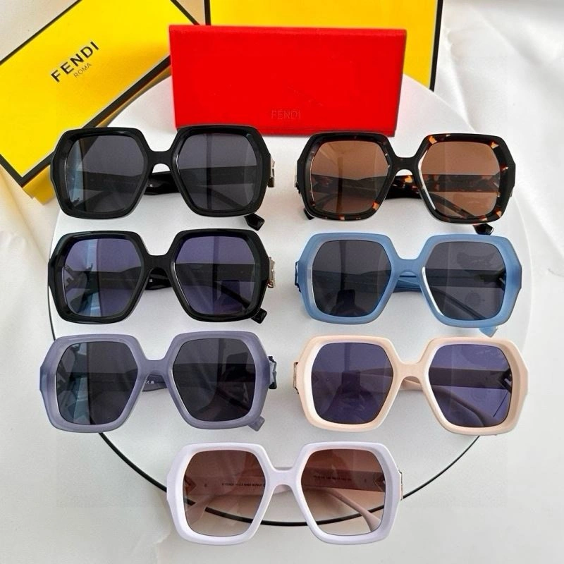 Fendi Sunglasses Durable 279295