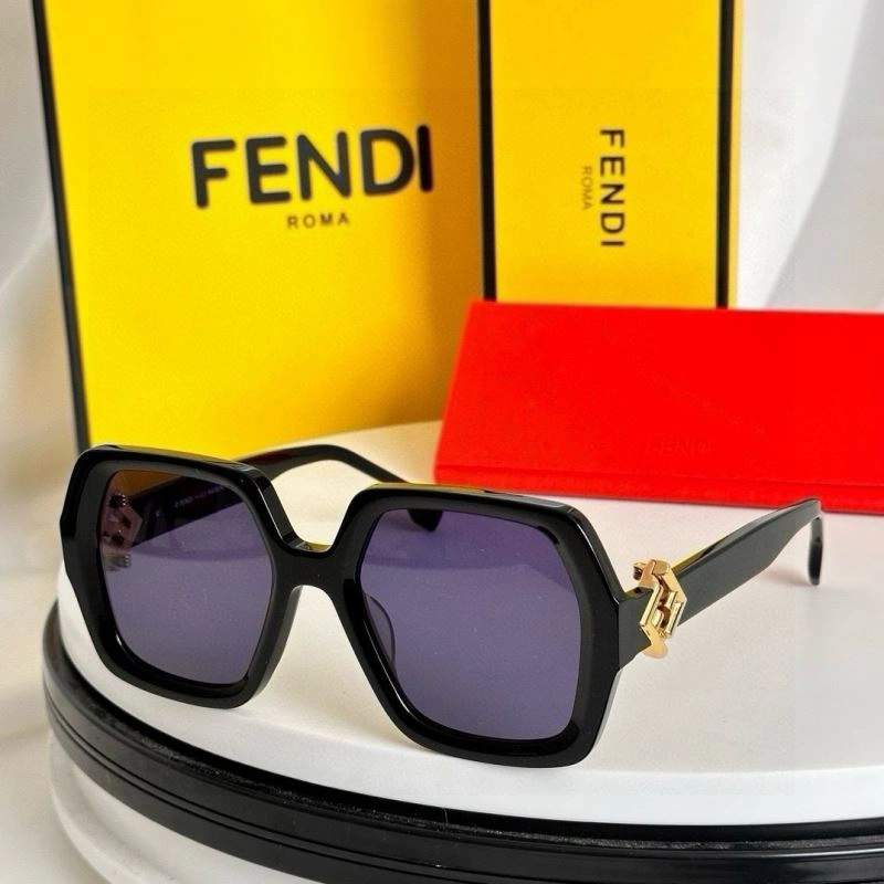 Fendi Sunglasses Durable 279295