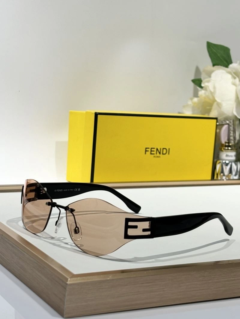 Fendi Sunglasses Bold 279297