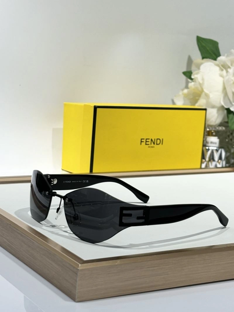 Fendi Sunglasses Bold 279297