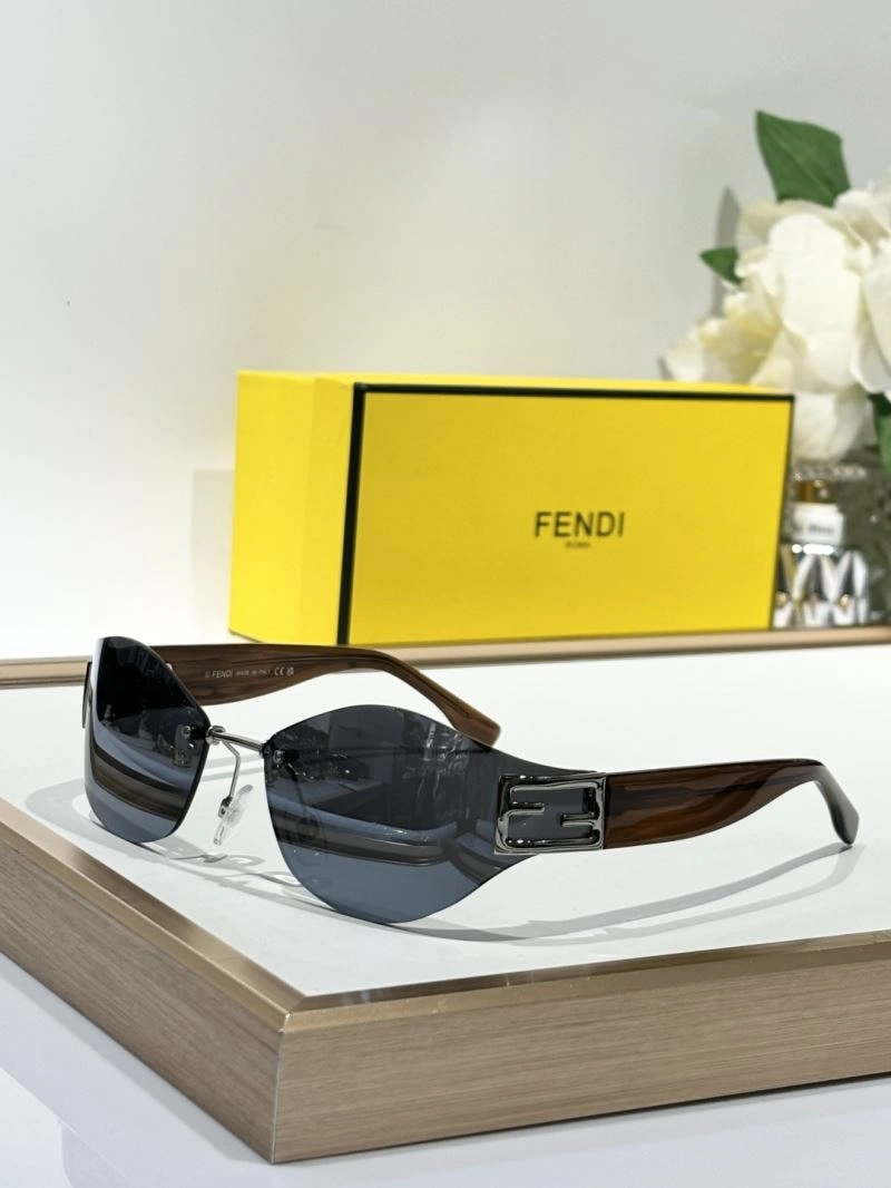 Fendi Sunglasses Bold 279297