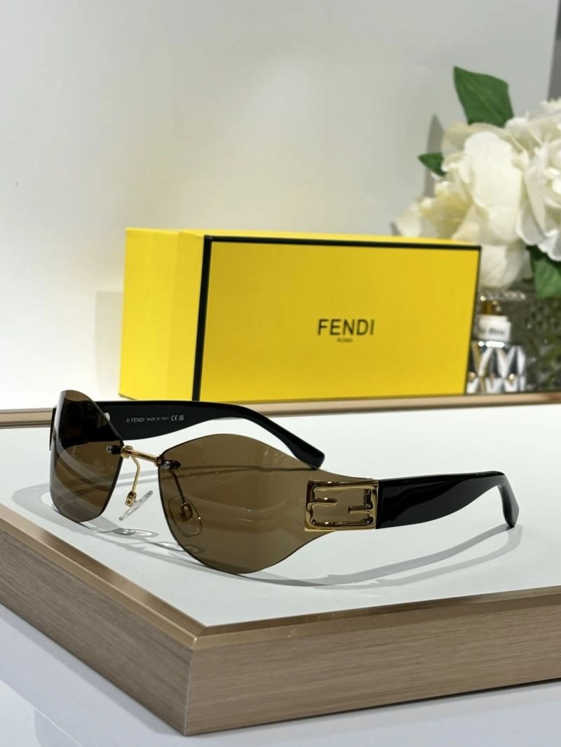 Fendi Sunglasses Bold 279297