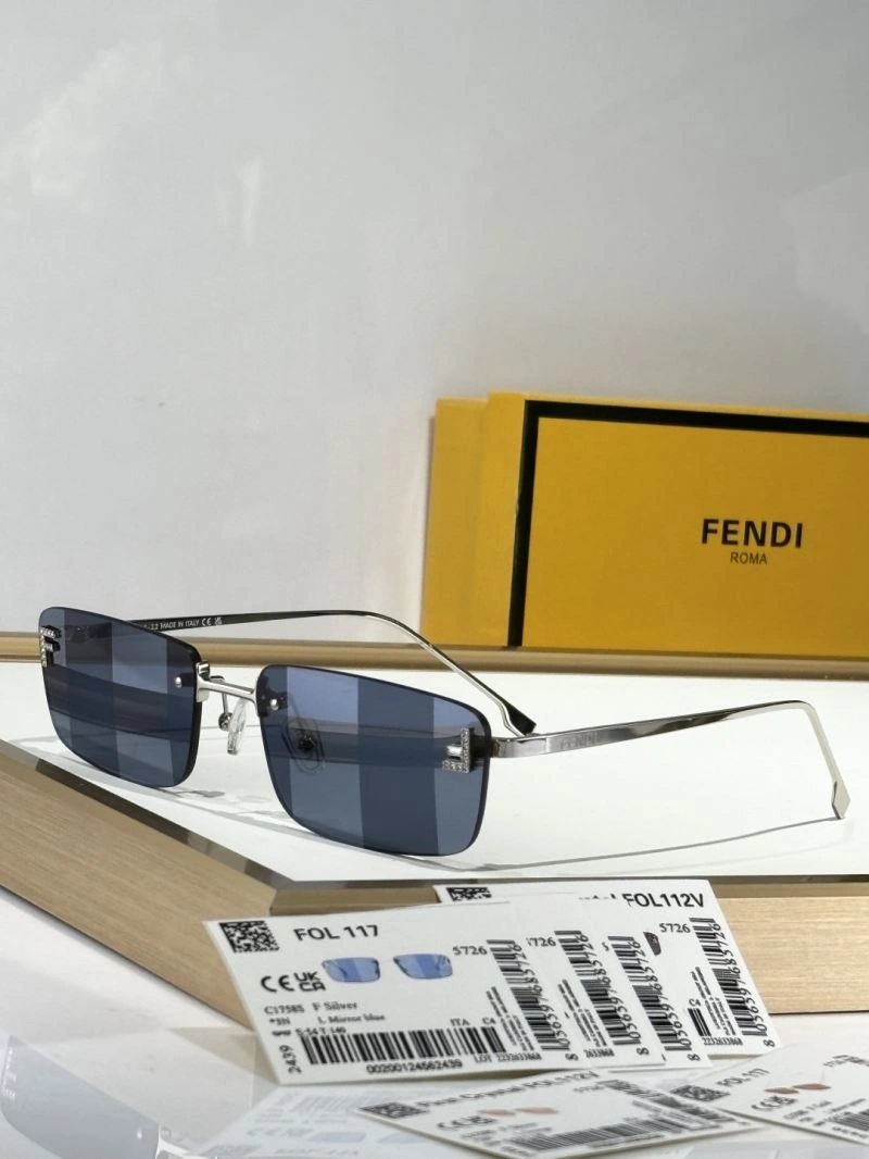 Fendi Sunglasses WaterResistant 279283