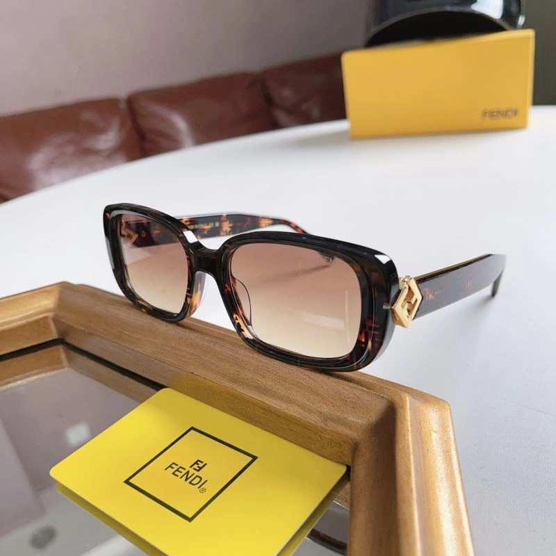 Fendi Sunglasses Tailored 279287