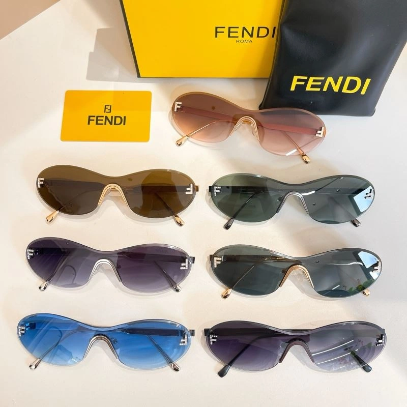 Sporty Fendi Sunglasses 279299
