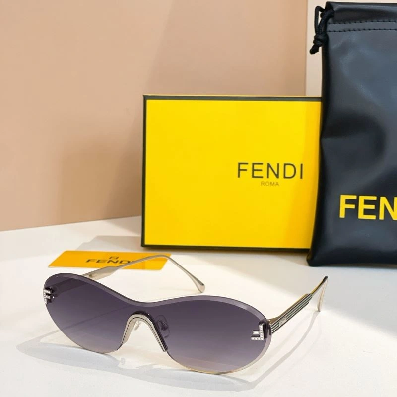 Sporty Fendi Sunglasses 279299