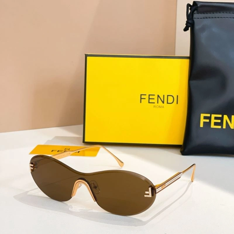 Sporty Fendi Sunglasses 279299