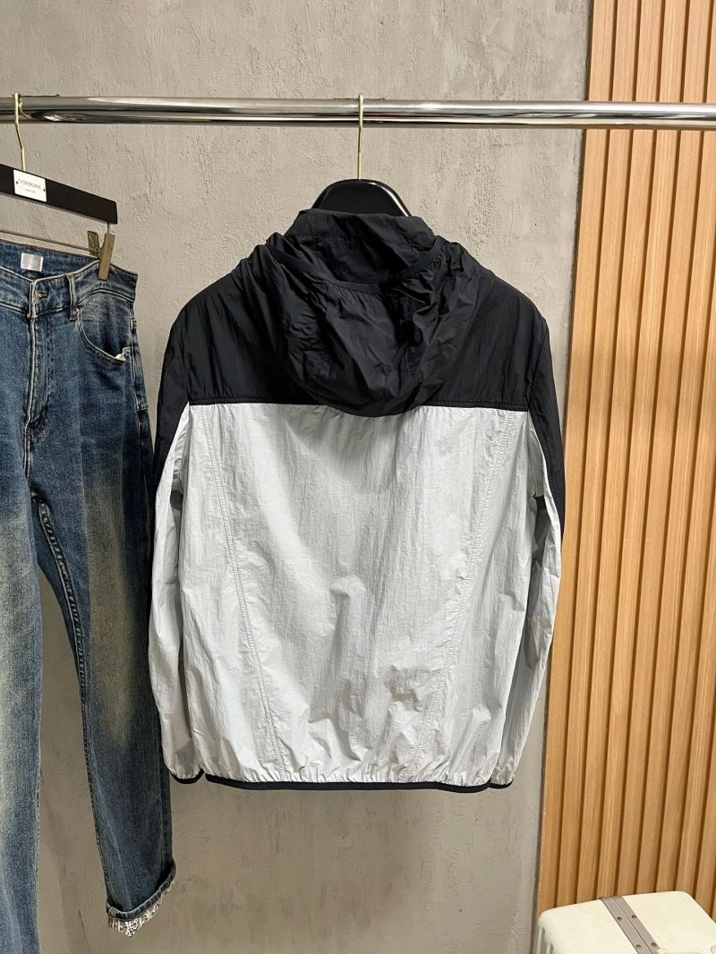 Lightweight Fendi Sunscreen Jacket 122593