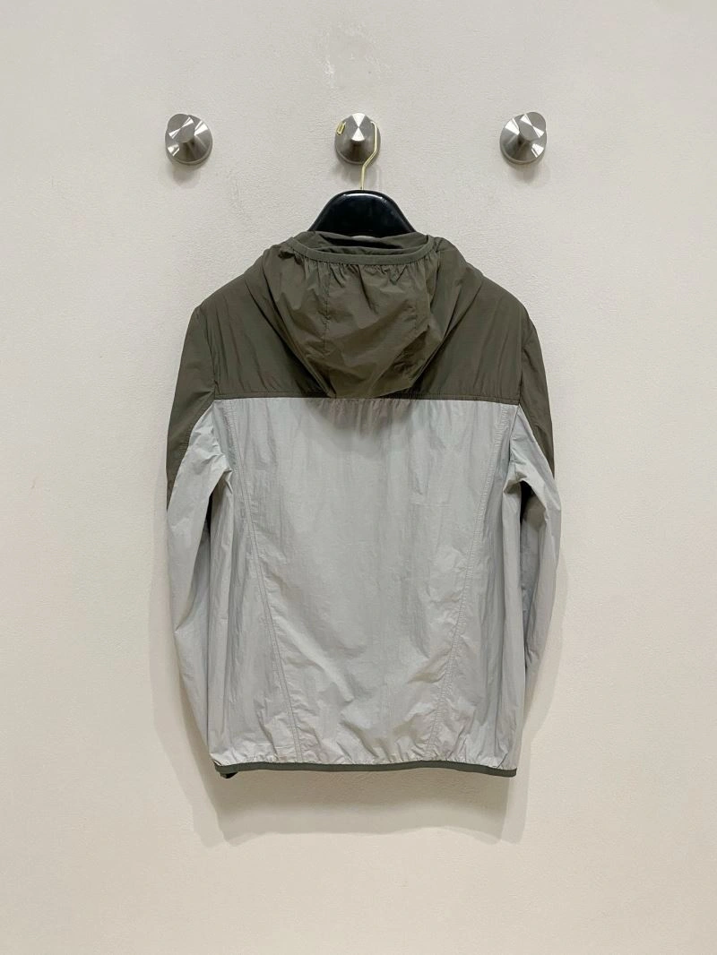 Fendi Sunscreen Jacket WellDesigned 122062