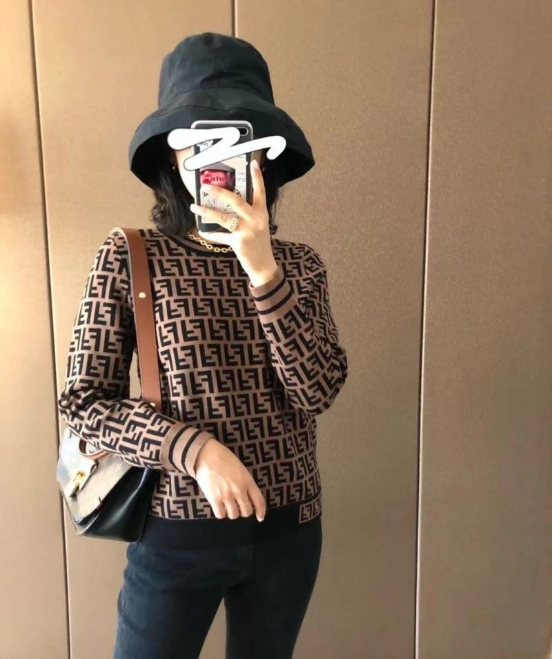 FashionForward Fendi Sweaters 123132