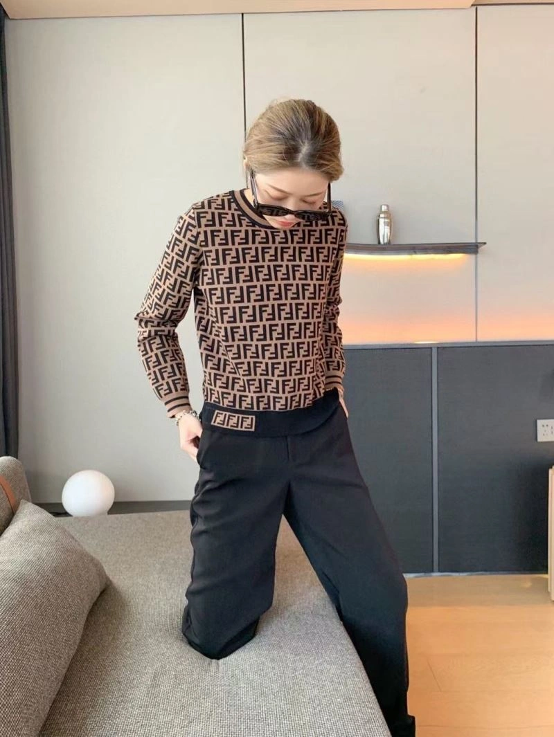 FashionForward Fendi Sweaters 123132