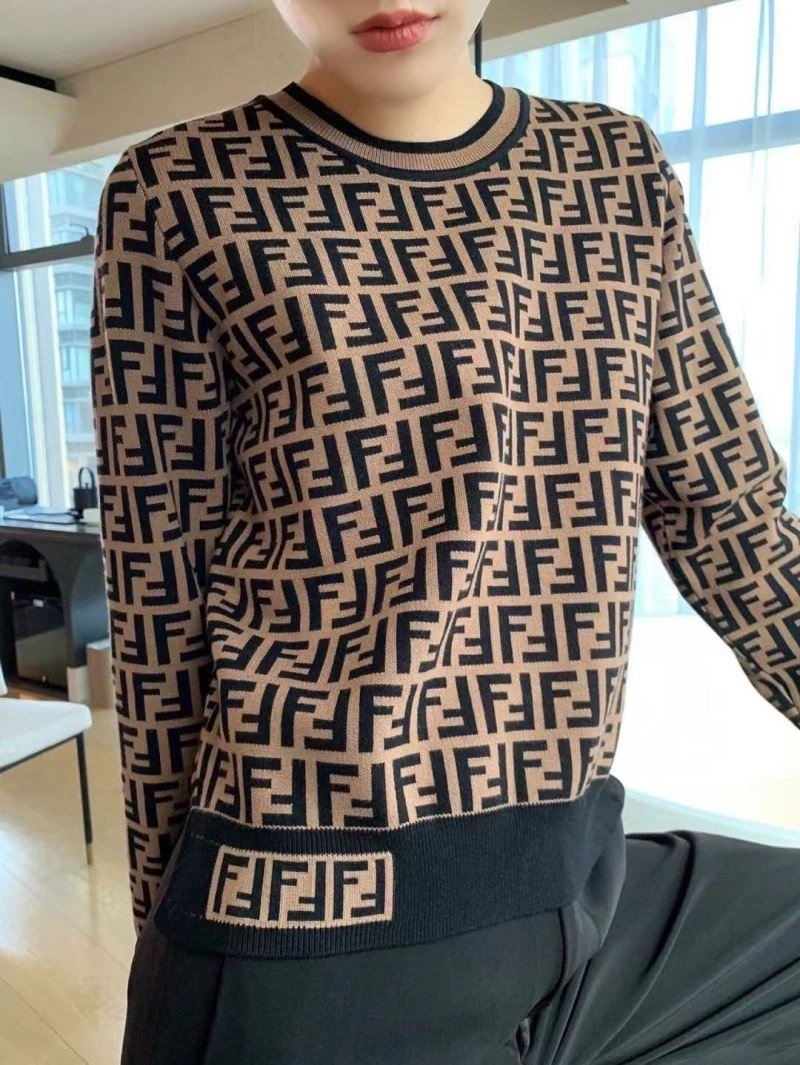 FashionForward Fendi Sweaters 123132