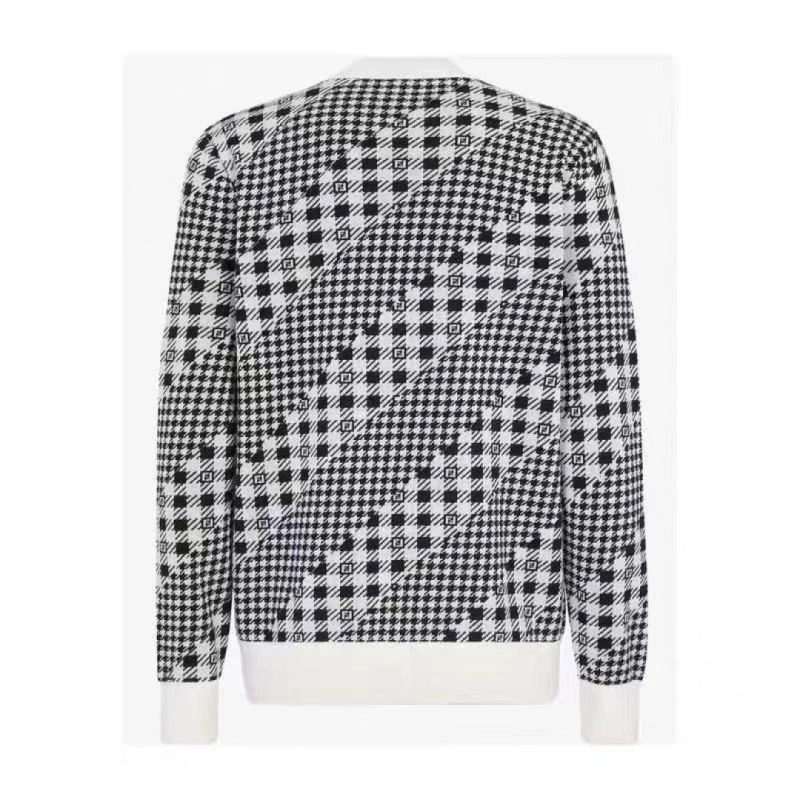 Trendsetting Fendi Sweaters 123129